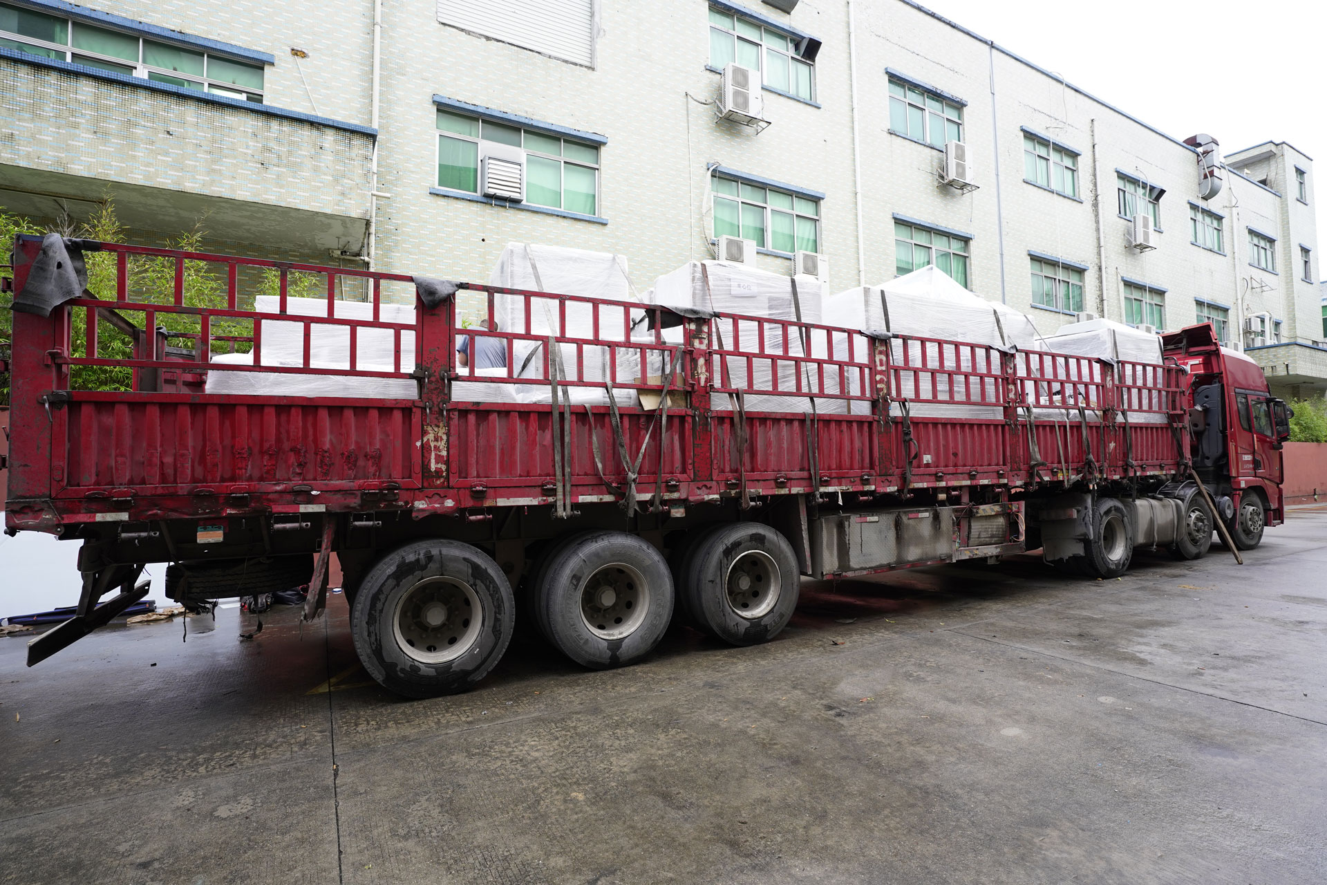 國際半導(dǎo)體龍頭企業(yè)，采購成套加工裝備