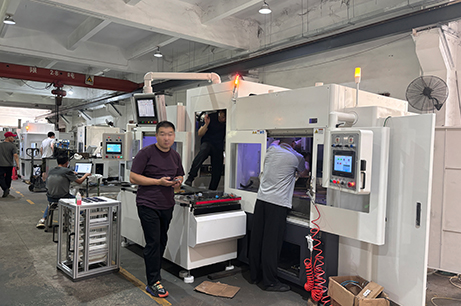 碳化硅加工企業(yè)訂購2軸研磨機(jī)